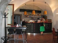 /album/fotogalerie-chodovska-vodni-tvrz-jizni-mesto/restaurace-chodovska-tvrz-jpg/